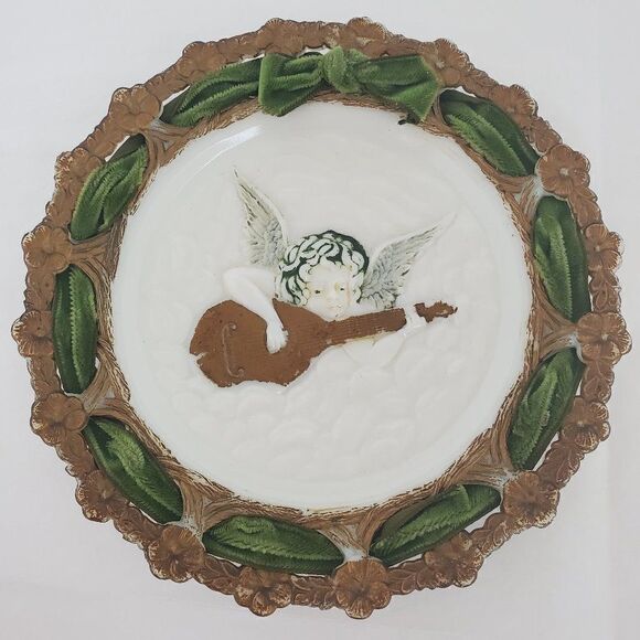 1900s Westmoreland Milk Glass Forget Me Not Lace Edge Angel Cherub Cupid Plate - Picture 1 of 6